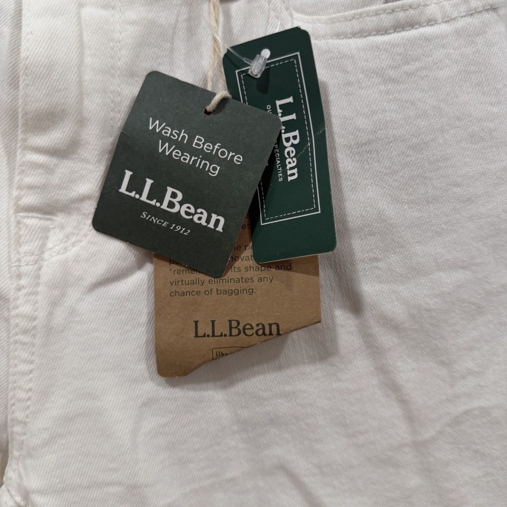 NWT L. L. Bean 4 Petite White Denim Pants Beach Cruise Classic Fit NWT Classy - Picture 2 of 8